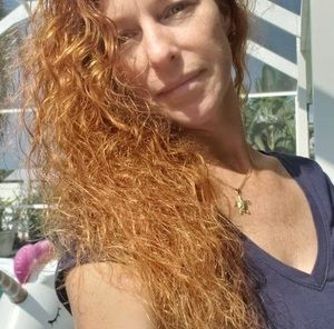 Meet your Posher, Genessis